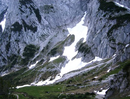 Blick ins Kaiserbach-Tal Richtung Griesner Alm