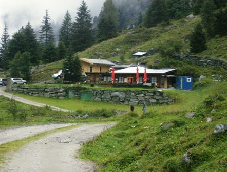 Die Steinbockhtte (1.380 m)