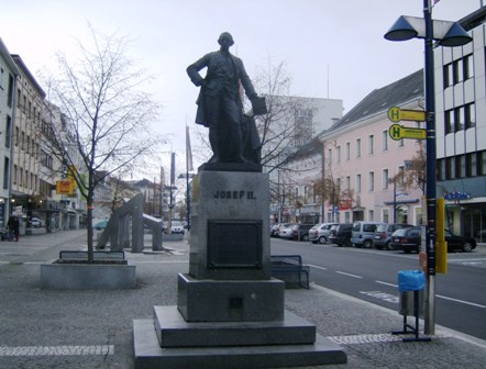 Statue von Josef II in Wels