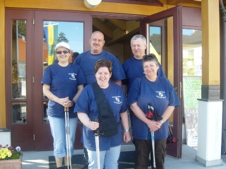 Elisabeth und Obmann-Stellvertreter Manfred Raffetzeder, Gabi Hold sowie Kassierin Eva und Johann Haider am Start in Albrechtsberg