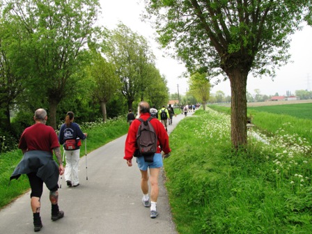 Das Feld zieht sich langsam auseinander