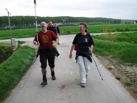 Gepetto versucht sich zum Zeitvertreib im Jonglieren