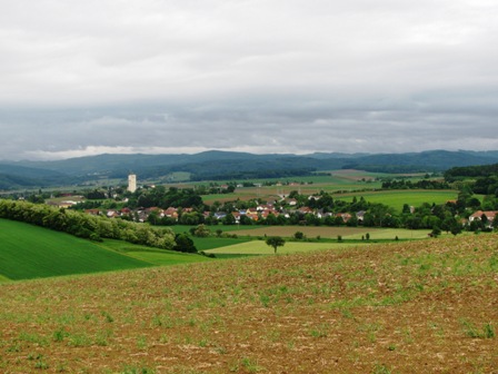 Fernblick auf Böheimkirchen - bald ist die erste Schleife geschafft