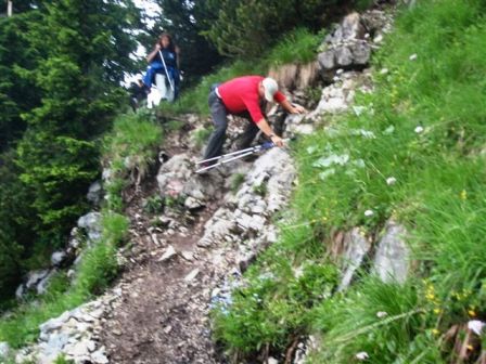 Einige kleinere Hindernisse sind noch auf den letzten Metern Richtung Stripsenjochhaus zu überwinden - es ist noch vollste Konzentration erforderlich