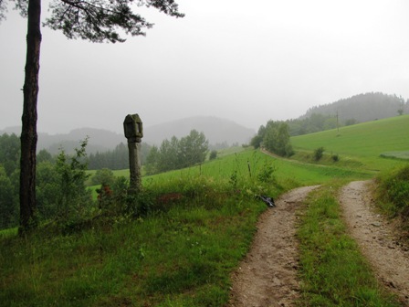 Marterl am Waldesrand