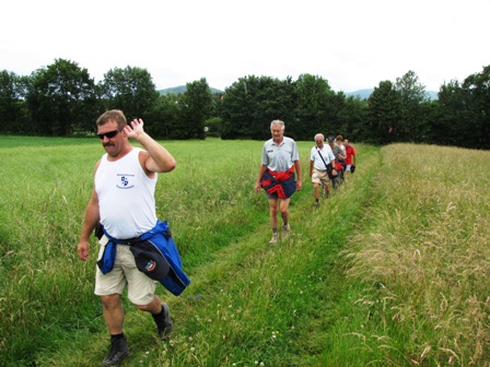 Quaxi an der Spitze von bekannten Marathonis am Weg zum 'Ausjagdboden'