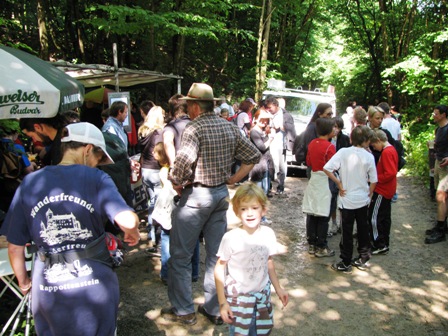 An der 1.K+L ist schon mächtig Betrieb...