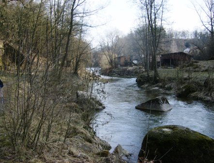 Schne idyllische Flulandschaft