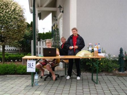 Freundliche Mitarbeiter auch an der 5. K+L in Ratzersdorf