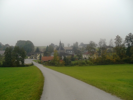 Nebeliger Blick auf Innerochsenbach