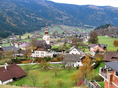 Blick hinab nach Afritz am See