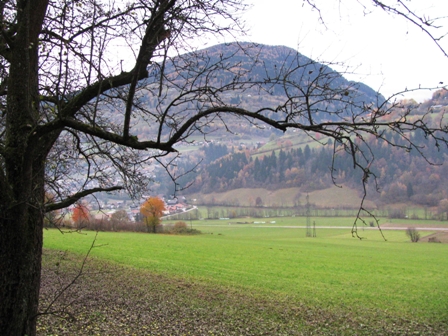 ...mit Blick zu den Nockbergen