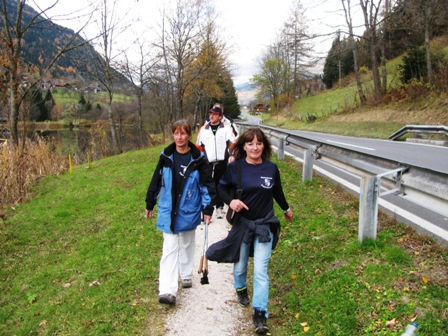 ...werden am Treppelweg entlang des Sees von den Marathonis genossen