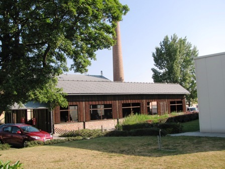 Start und Ziel in der ehemaligen Kammgarnfabrik in Bad Vöslau