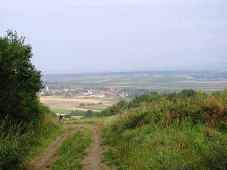 Der Blick hinab Richtung Leitzersdorf