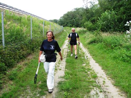 Karin und Werner genieen die letzten Kilometer