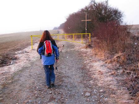 Schönes Kreuz am Höhenweg nach Dubský Mlýn...