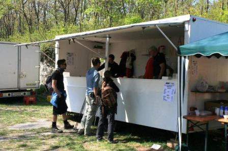 Genaues Studium des Angebotes
