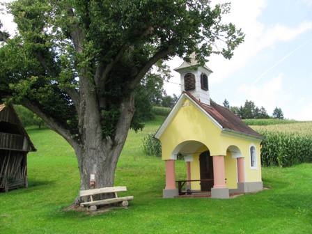 Und schon ist die SK bei der schnen Kapelle in Gnaningdorf erreicht