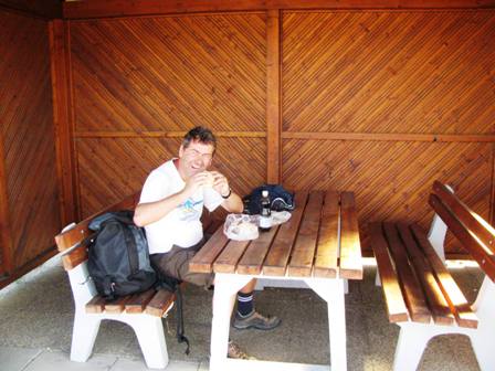 Lajos Nagy hat sich ein gemütlicheres Platzerl für seine Jause gesucht