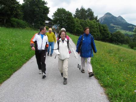 Mit Riesenschritten gehts bei besserem Wetter in die Nachmittagsrunde