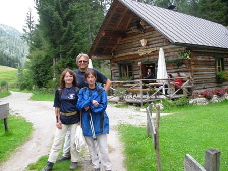 Die Rappottis bei der Singerhauserhtte - die Kontroll- und Labestelle ist erreicht