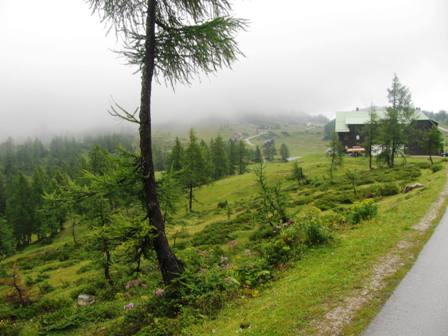 Leider sind keine schneren Fotos von der Alm mglich