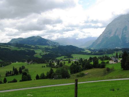 Tauplitz ist wieder erreicht - die Nachmittagswanderung drfte bei besserem Wetter stattfinden