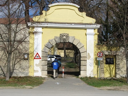 Das Tor zum Schloß