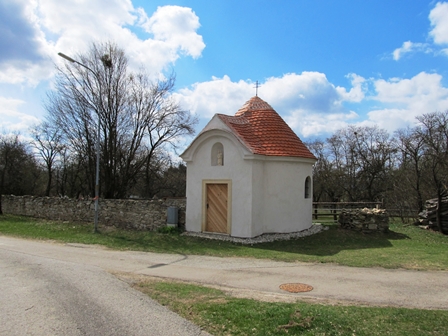 Eine kleine Kapelle in Mörtersdorf...