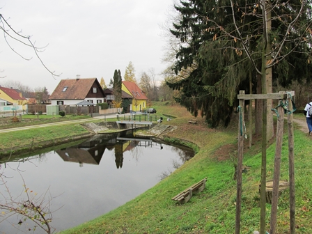 Ein kleiner Stausee in Langenlois