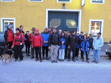 Gruppenfoto der Teilnehmer der letzten gefhrten Sportwanderung der Wanderfreunde Rappottenstein