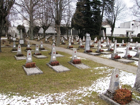 Vorbei am Russenfriedhof
