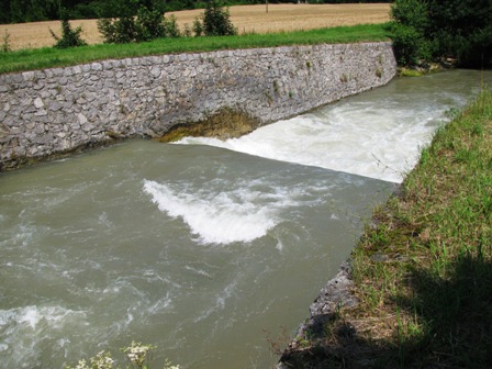Kleiner Wasserfall in der Piesting